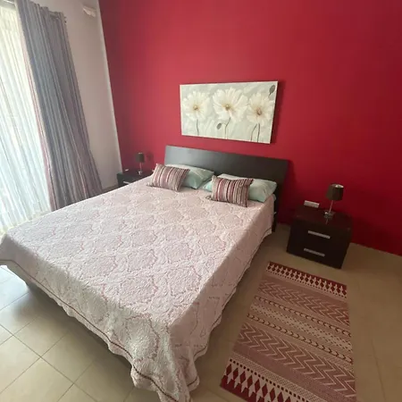 Swieqi Sunny Airy Quiet In Malta Appartement