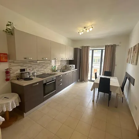 Swieqi Sunny Airy Quiet In Malta Appartement Is-Swieqi