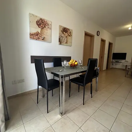 Apartamento Bright 2Br 2 Bathroom Balcony Near St Julians