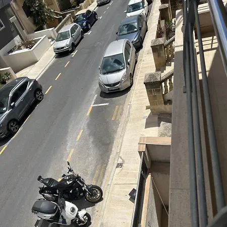 Swieqi Sunny Airy Quiet In Malta Is-Swieqi