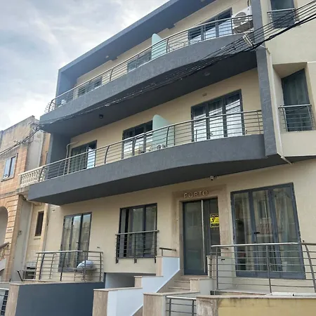 Bright 2Br 2 Bathroom Balcony Near St Julians Apartamento *