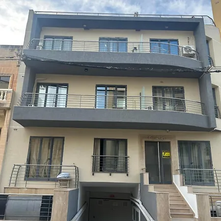 Apartamento Bright 2Br 2 Bathroom Balcony Near St Julians Is-Swieqi
