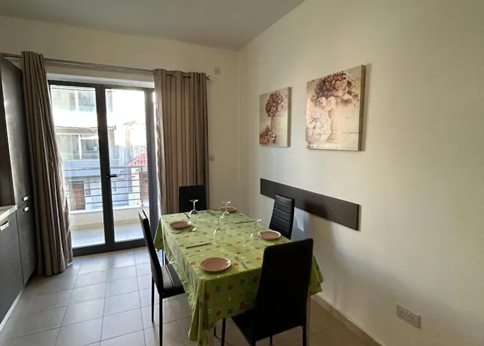 Swieqi Sunny Airy Quiet In Malta