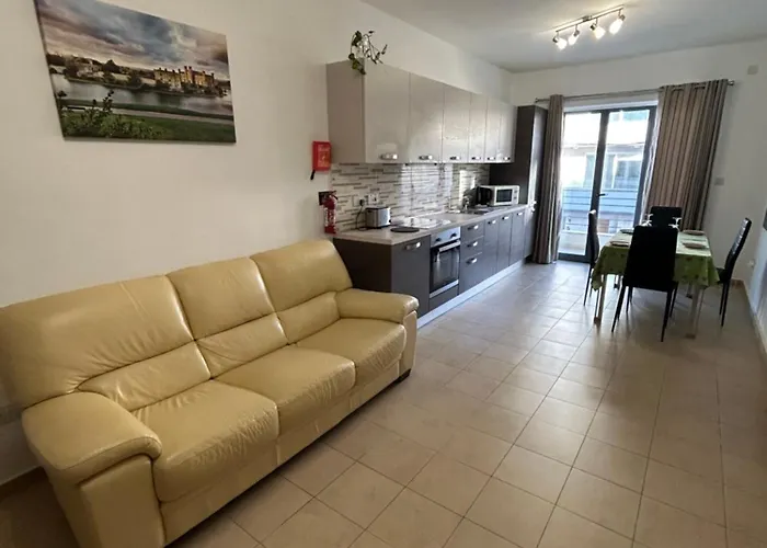 Lägenhet Swieqi Sunny Airy Quiet In Malta