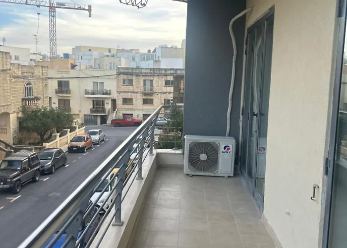 Swieqi Sunny Airy Quiet In Malta